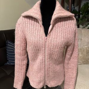 Women’s sweaters
